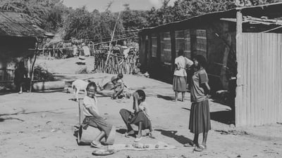 Landscape archaeology, settlement, and distribution of sites along the Senegal-Niger river axis: an exploration of traces from the past.