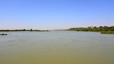 Gouvernance et géopolitique inter-rives sur l'axe fluvial Sénégal-Niger : défis et perspectives